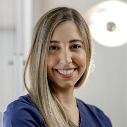 Angélica Iglesias Moradiellos